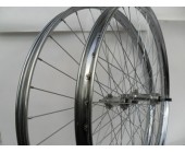 28x11/2 Westwood Roadster wheel Pair