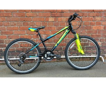 Second Hand 24" Tiger Warrior Hardtail wheels 12" frame Boys 18 speed mountain Bike for ages 7 to 11 years old