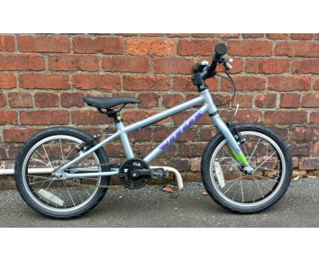 Second hand Vitus 16 Silver Light Weight (7.5 KG) Alloy Frame for 4 1/2 to 6 years old