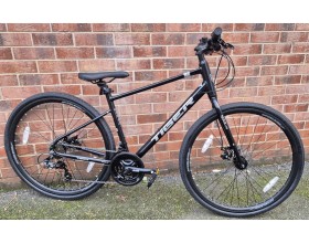 Tiger Nova Lite hybrid bike with mechanic disc brakes and alloy frame